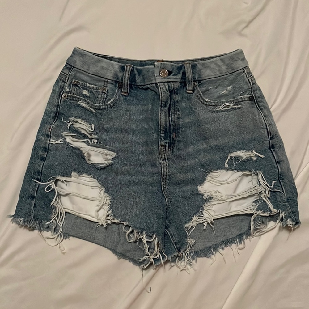 American Eagle Curvy Denim Mom Shorts